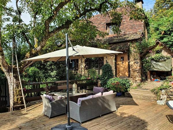 Petite propriété à vendre 3 pièces proche de BEAULIEU SUR DORDOGNE