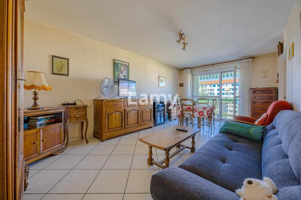 T3 traversant avec garage et cave