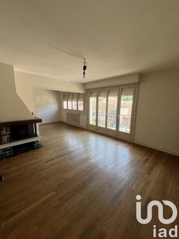 Location appartement 3 pièces 71 m² Laguenne-sur-Avalouze