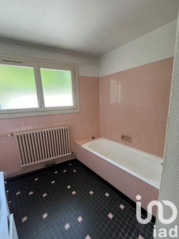 Location appartement 3 pièces 71 m² Laguenne-sur-Avalouze