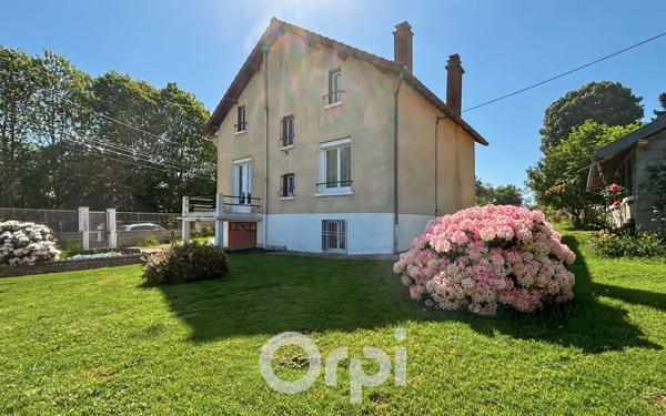 Maison à vendre    4 pièces • 99,60 m2 La Jonchère-Saint-Maurice