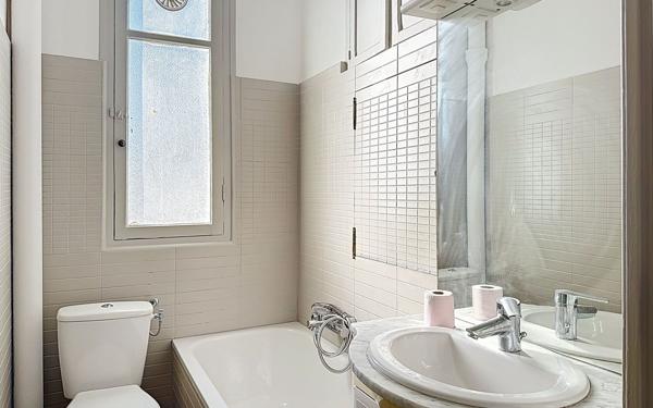 Appartement à vendre    2 pièces • 20,40 m2 Nice