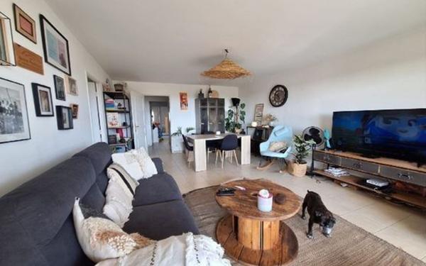 Appartement à vendre    3 pièces • 69 m2 Saint-Laurent-du-Var