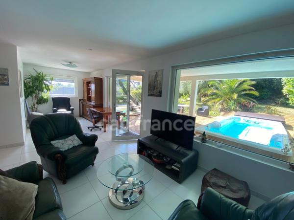 Maison à vendre 7 pièces (56)