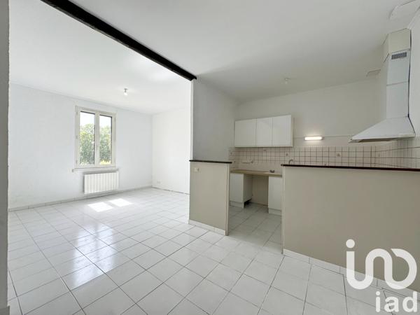 Location appartement 3 pièces 70 m² Sommières