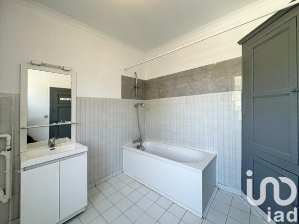 Location appartement 3 pièces 70 m² Sommières