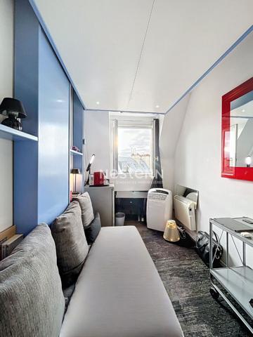 Studette équipée à vendre - Paris VIII - Quartier Europe / Saint-Augustin