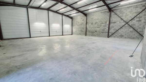 Location atelier 375 m² Saint-Galmier