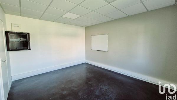 Location atelier 375 m² Saint-Galmier