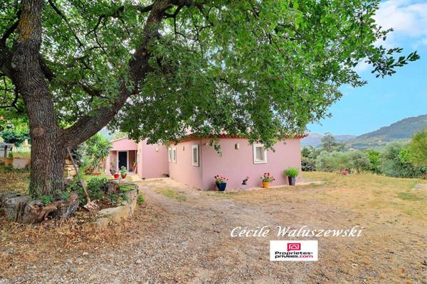 Maison Evenos 5 pièce(s) 138 m2 sur 920 m2 de terrain