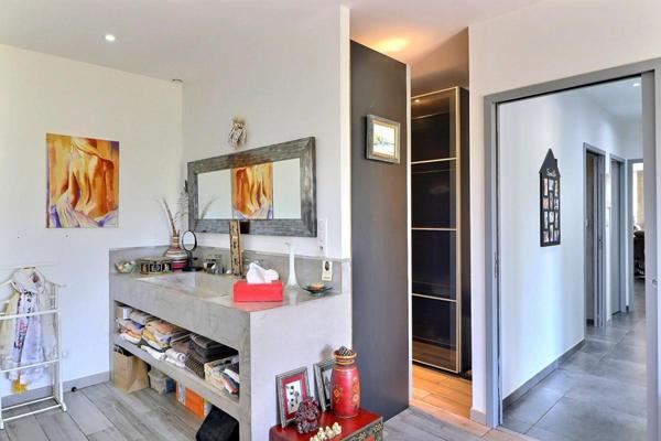 Maison Evenos 5 pièce(s) 138 m2 sur 920 m2 de terrain