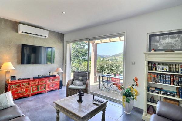 Maison Evenos 5 pièce(s) 138 m2 sur 920 m2 de terrain