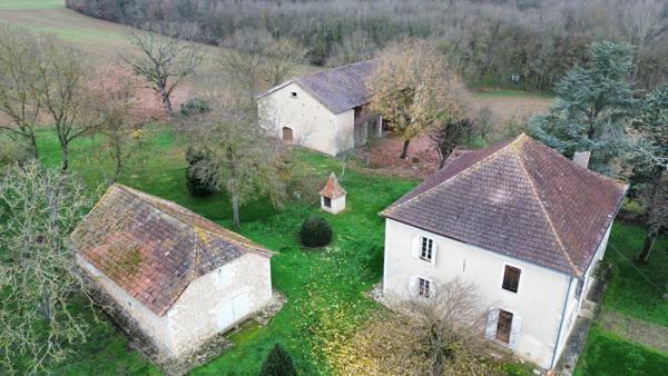 Mauvezin (32120) Propriété d’Exception – Maison de Maître à Réinventer – Dépendances – Environnement Préservé.