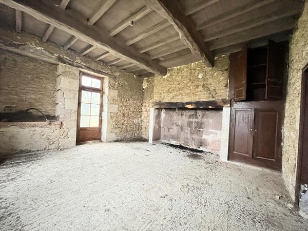 Mauvezin (32120) Propriété d’Exception – Maison de Maître à Réinventer – Dépendances – Environnement Préservé.