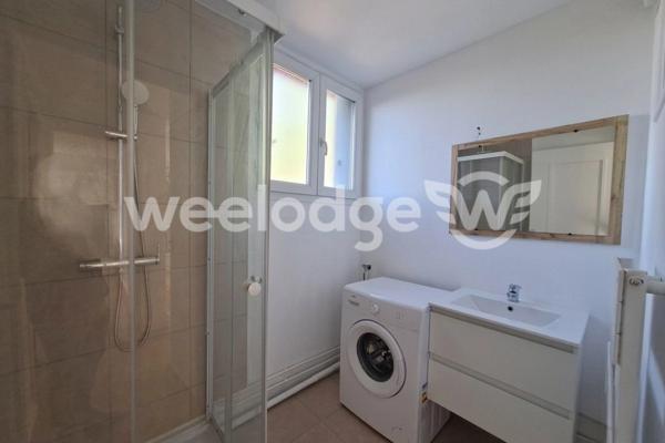 Appartement à louer 3 pièces de 52,3 m² à Sainte-Geneviève-des-Bois