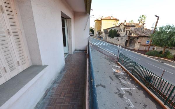 Appartement à vendre    4 pièces • 73,89 m2 Grasse