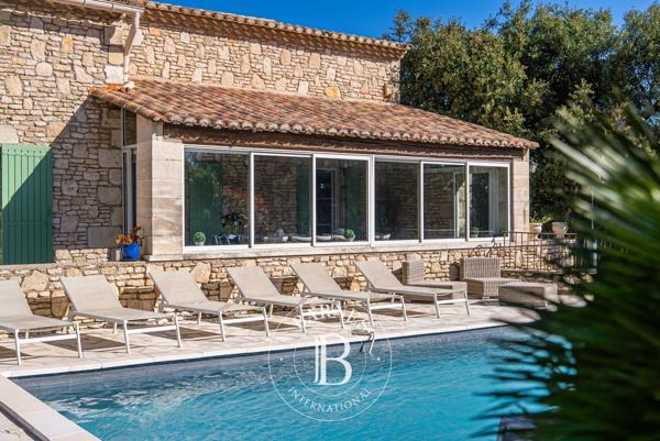 Cavaillon, Maison de village 5 Chambres -  247 m² à vendre