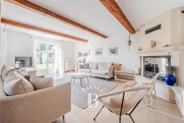 Cavaillon, Maison de village 5 Chambres -  247 m² à vendre
