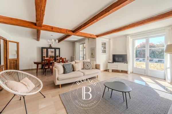 Cavaillon, Maison de village 5 Chambres -  247 m² à vendre