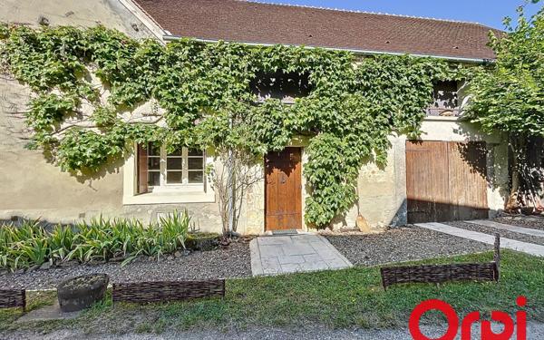 Maison à vendre    3 pièces •  Saint-Amand-Montrond