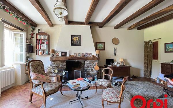 Maison à vendre    3 pièces •  Saint-Amand-Montrond