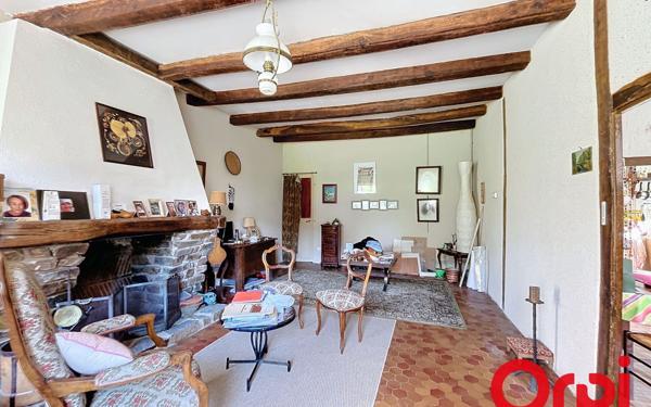 Maison à vendre    3 pièces •  Saint-Amand-Montrond