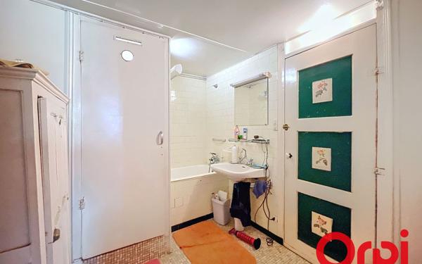 Maison à vendre    3 pièces •  Saint-Amand-Montrond