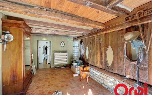 Maison à vendre    3 pièces •  Saint-Amand-Montrond