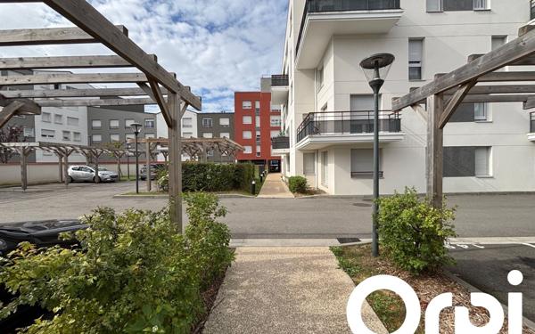 Appartement à louer    2 pièces • 43,45 m2 Trappes