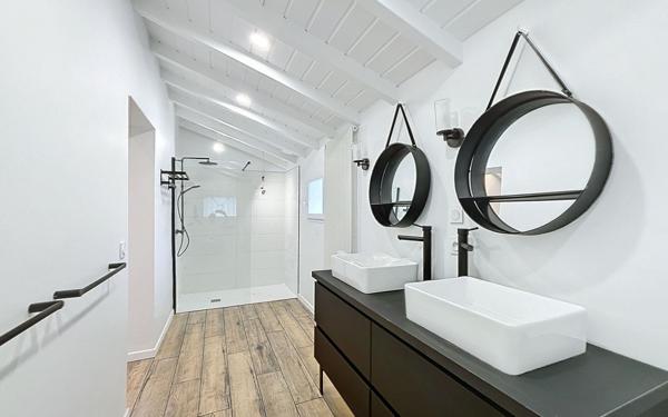 Maison à louer    6 pièces • 185 m2 Anglet