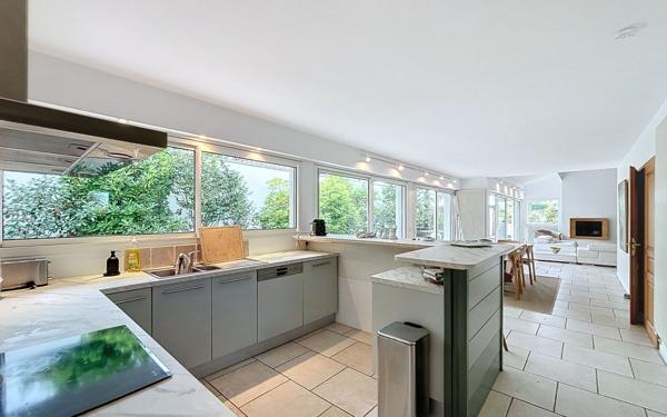 Maison à louer    6 pièces • 185 m2 Anglet