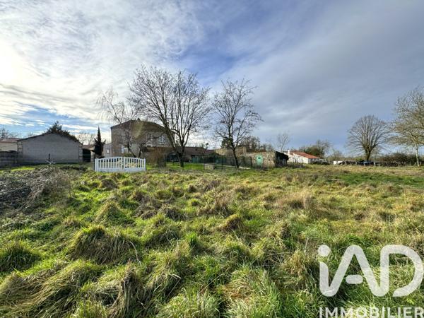 Maison à vendre 7 pièces 172 m² Les Velluire-sur-Vendée