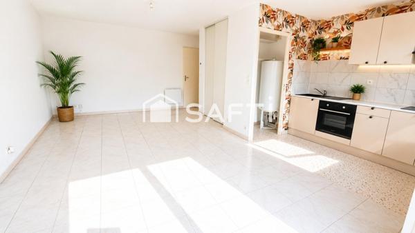 Les Sables-d'Olonne – Élégant T2 avec balcon, piscine  et faibles charges
