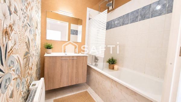 Les Sables-d'Olonne – Élégant T2 avec balcon, piscine  et faibles charges