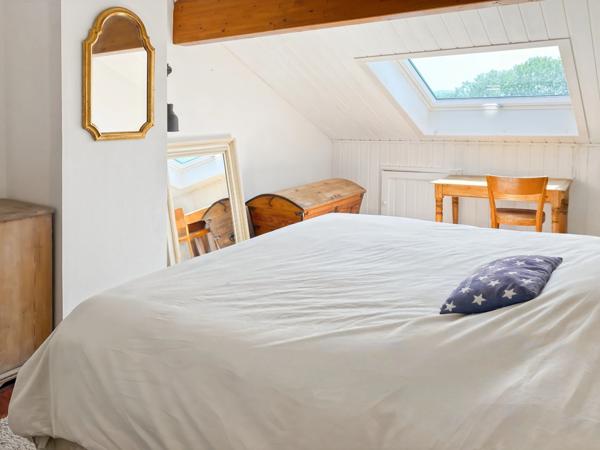 Maison à vendre 7 pièces GRILLY (01)