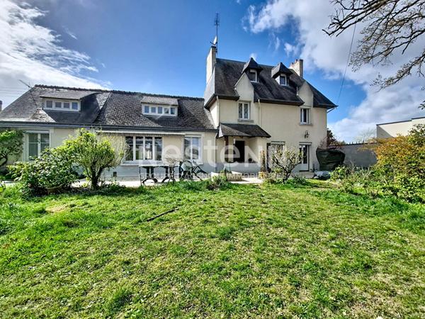 Vaste maison familiale de 8 pièces à vendre à Saint Avertin