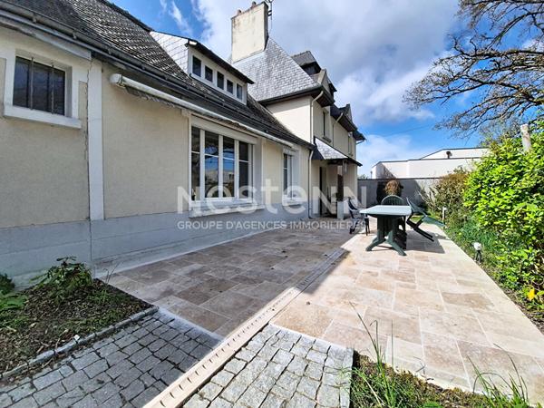 Vaste maison familiale de 8 pièces à vendre à Saint Avertin