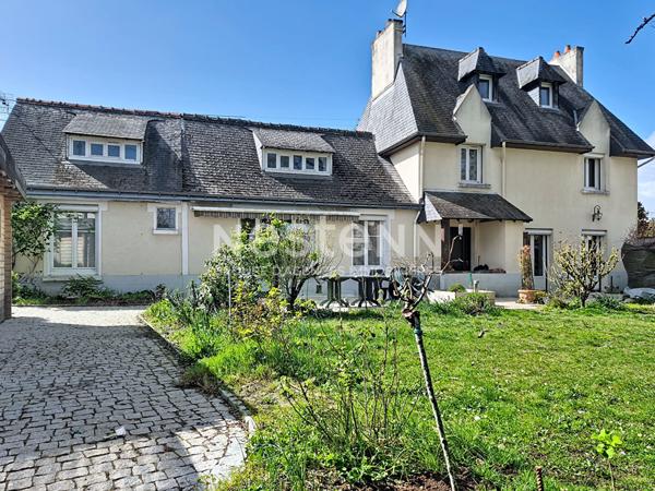 Vaste maison familiale de 8 pièces à vendre à Saint Avertin