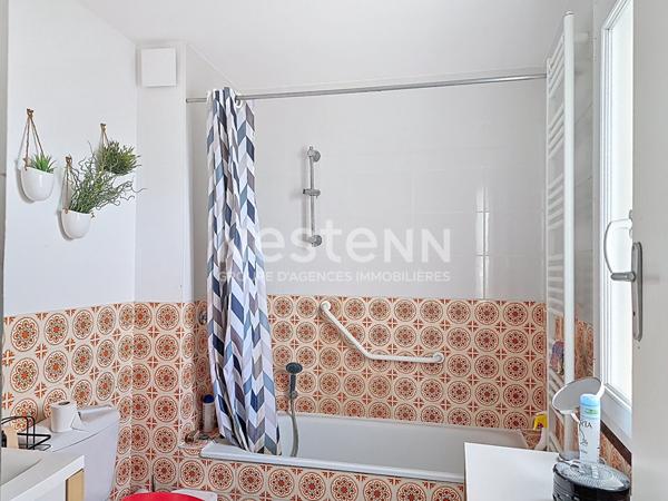 Vaste maison familiale de 8 pièces à vendre à Saint Avertin