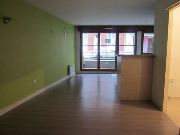 Appartement
                                                                                                                                                                                                                                                                                                                        2 pièce(s)                                                                                                                                                                                                          1 chambre(s)                                                                                                                                                                                                          55.7  m²