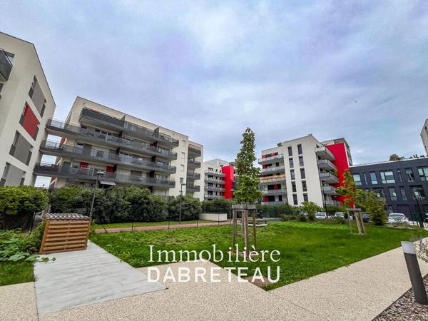 Appartement - 75 m² - 3 chambres