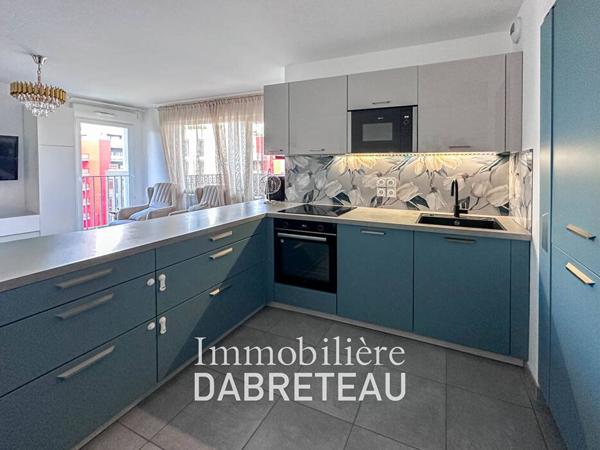 Appartement - 75 m² - 3 chambres