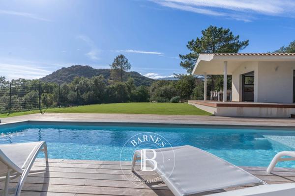 Porto-Vecchio, Villa 4 Chambres -  180 m² à vendre
