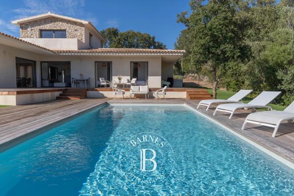 Porto-Vecchio, Villa 4 Chambres -  180 m² à vendre