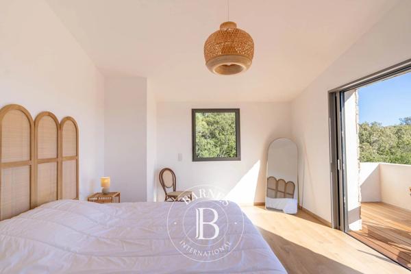 Porto-Vecchio, Villa 4 Chambres -  180 m² à vendre