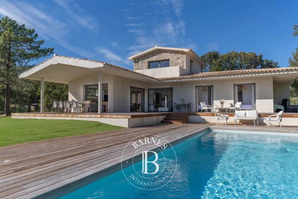 Porto-Vecchio, Villa 4 Chambres -  180 m² à vendre