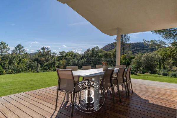 Porto-Vecchio, Villa 4 Chambres -  180 m² à vendre