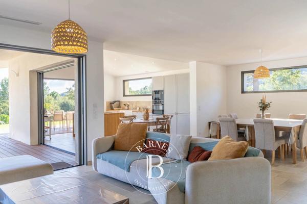 Porto-Vecchio, Villa 4 Chambres -  180 m² à vendre
