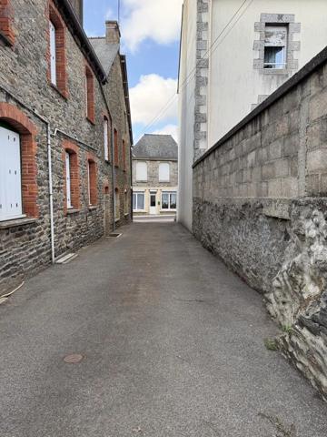 Achat - Immeuble Plessala 22330 223 m 2 1525 m 2
