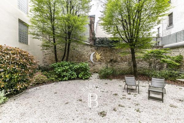 Paris 15ème, Appartement 2 Chambres -  84 m² à vendre